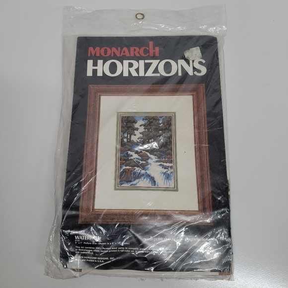 Vtg MONARCH HORIZONS The Waterfall Needlepoint Kit Persian Wool / NOS 1979‎ - Picture 1 of 9